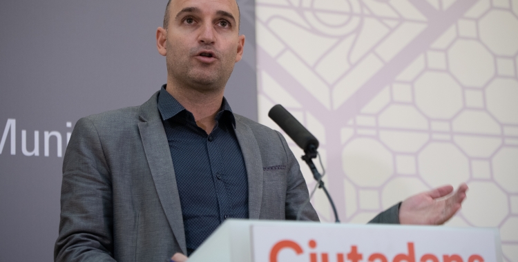 El portaveu de Ciutadans, Adrián Hernández | Roger Benet